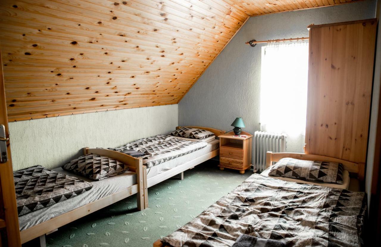Berger Pince-Vendeghaz, Hajosi Pincek Hotel Eksteriør billede